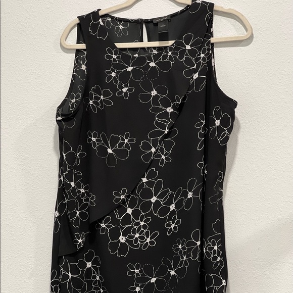 Ann Taylor Black Floral Wrap Top M - Picture 2 of 5